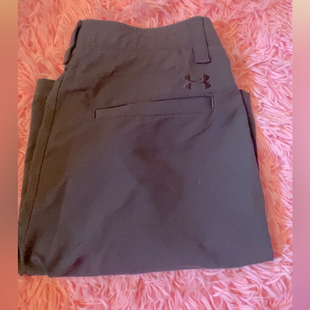 Men’s Under Armor Shorts.